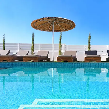 Princess Margaret Luxury בית נופש *