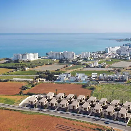 Princess Margaret Luxury בית נופש